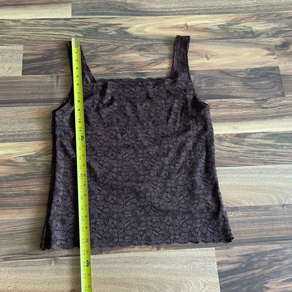 Floral lace camisole - Picture 7 of 8